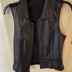 Wilsons Leather Sz M Womens Collared Vest